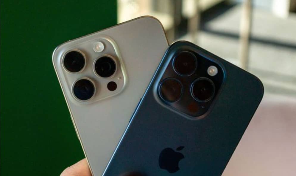 iPhone 15 Pro Max 2